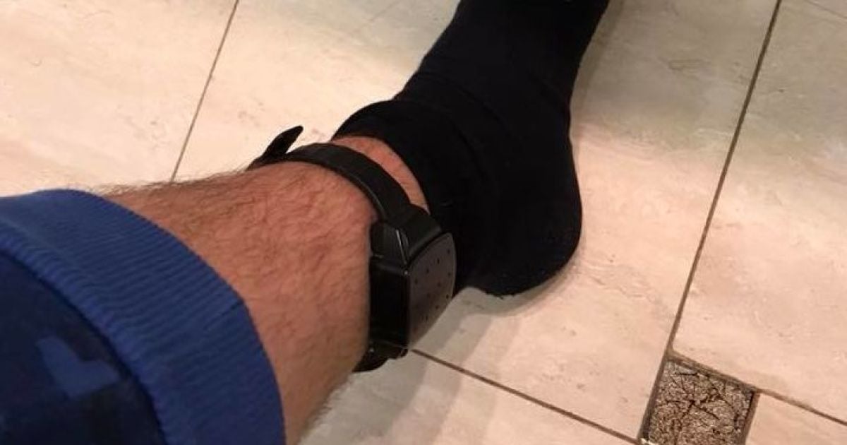 У поліції заявили, що лише 14% електронних браслетів придатні до використання