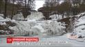 В Украине замерз самый большой равнинный водопад