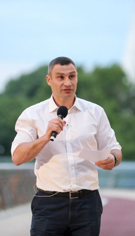 Кличко официально подтвердил переговоры о создании "партии мэров"