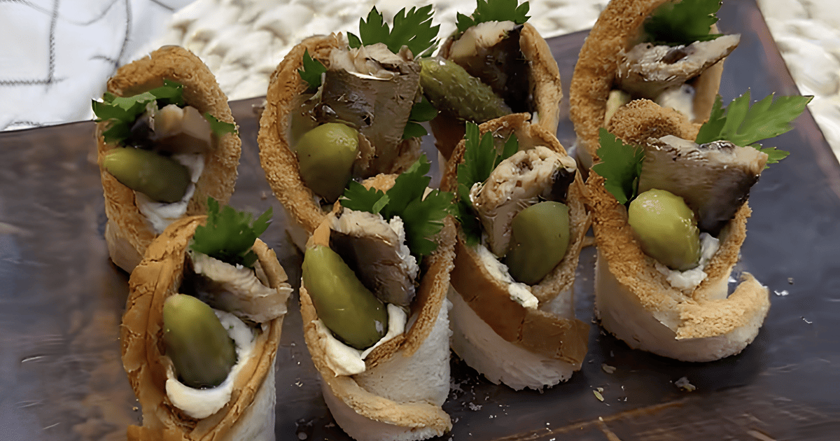 Конвертики зі шпротами tiktok.com_@vita_datsenko