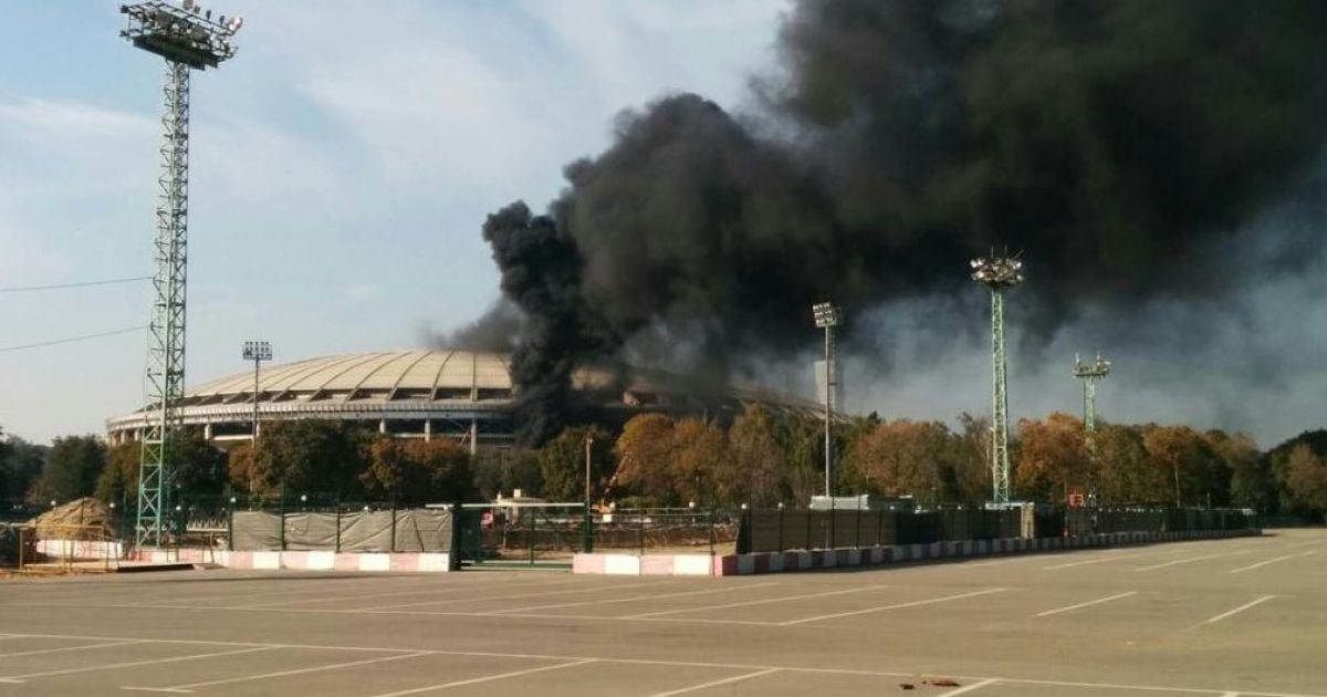 Фото пожара публикуют в соцсетях