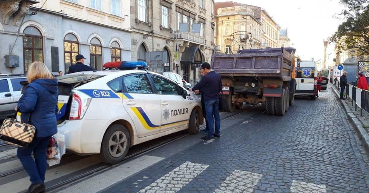 У Львові камаз збив пенсіонерку, 31 жовтня_2 / © Сайт города Львова