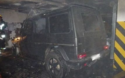Спалений у Києві Gelandewagen належав лідеру активістів у справі Ноздровської