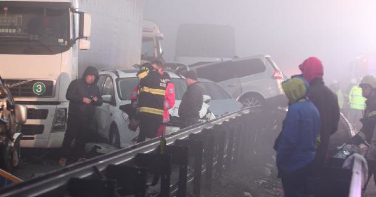 В масштабной аварии погибли 4 человека, еще более 30 получили ранения