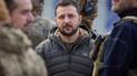 Kherson Residents Sang National Anthem When Meeting President Zelenskyi (Video)