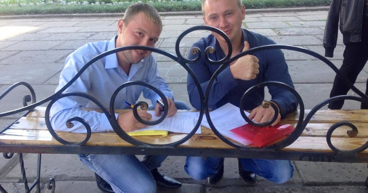 Начался набор кандидатов в полицейские Краматорска и Славянска / © facebook/Мустафа Найем