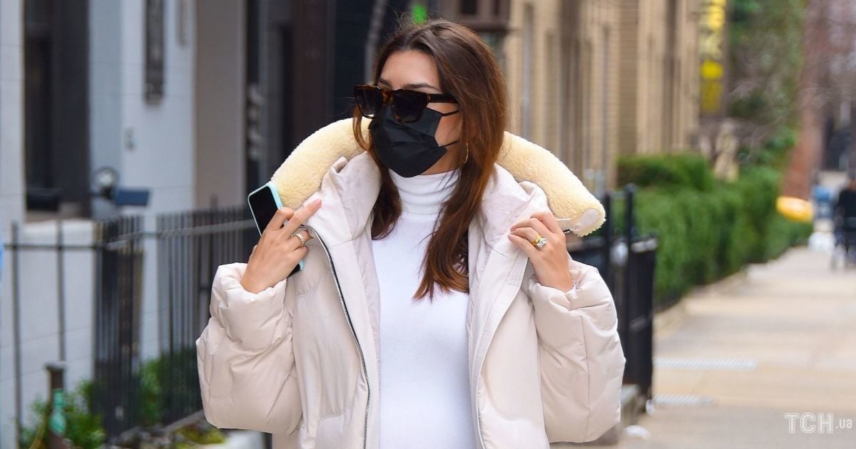 Емілі Ратаковскі