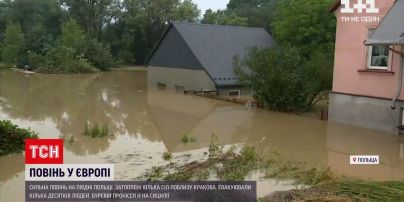 Новости мира: Сицилией пронесся ураган, а в Польше наводнение затопило несколько сел