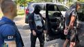 В Києві СБУ затримала на хабарі посадовця податкової служби: що про це відомо (фото)