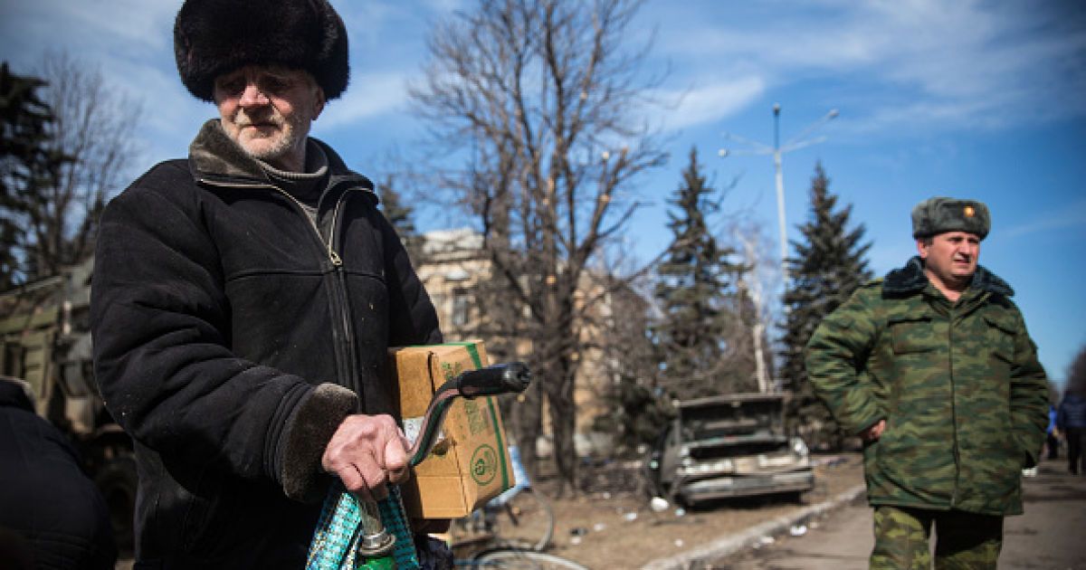 Люди незадоволені захмарними цінами на продукти