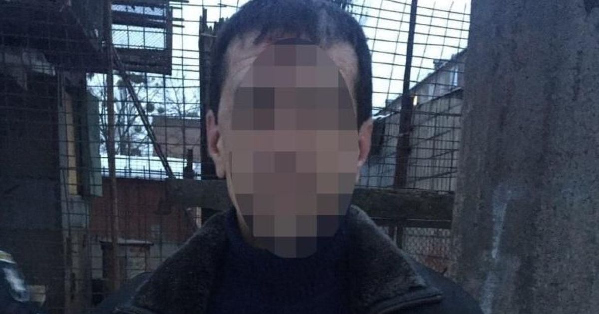 В Киеве прохожий получил пулю, когда решил защитить женщину во время семейной ссоры на улице