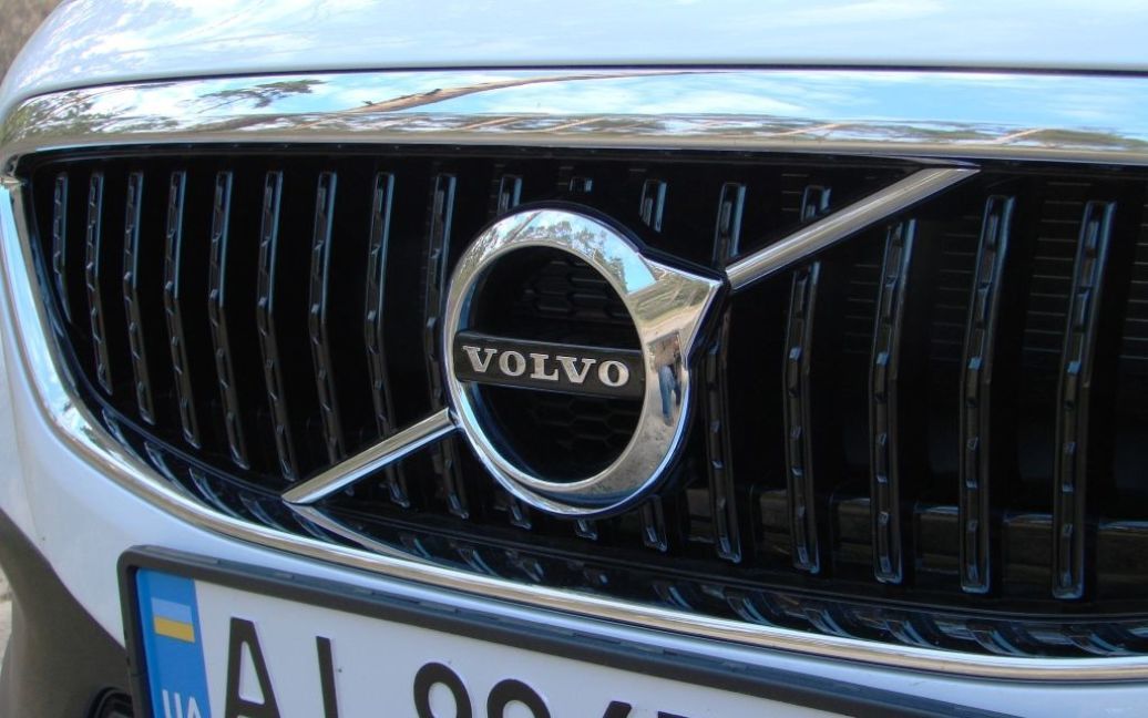 Volvo V40 Cross Country / © 