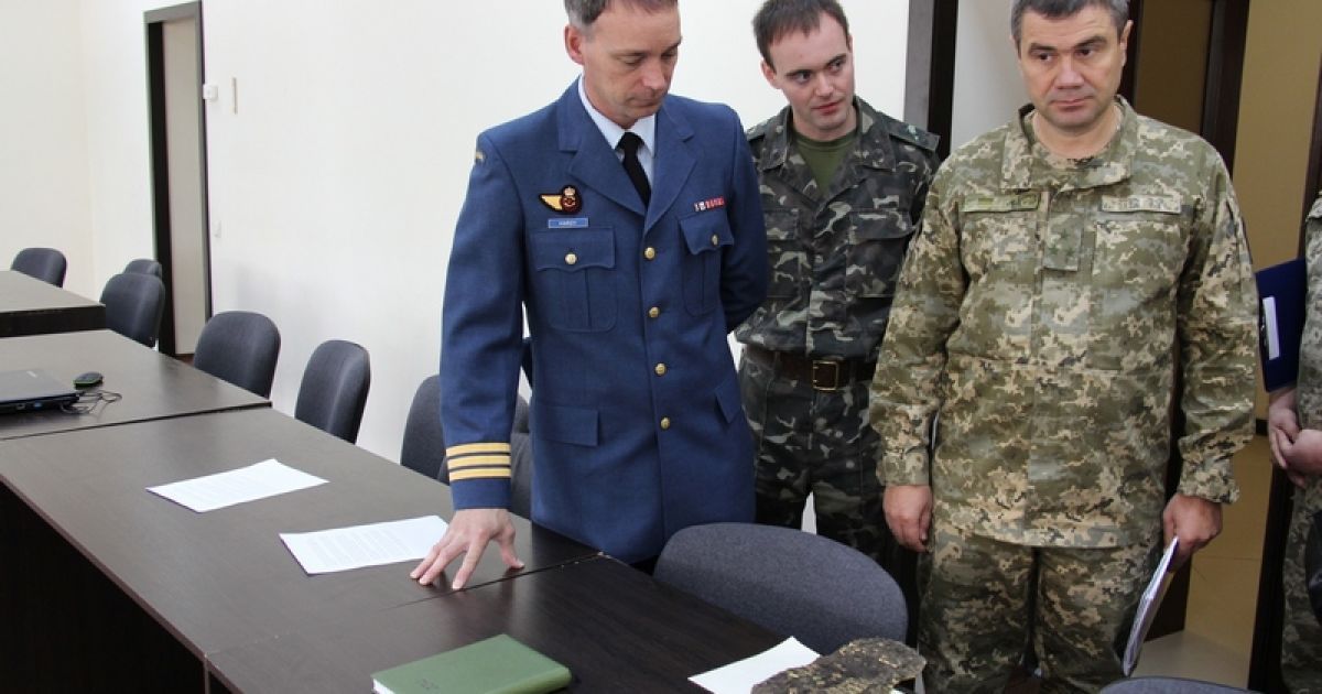 Інструктори Військової поліції Канади підготували офіцерів _3 / © Минобороны Украины