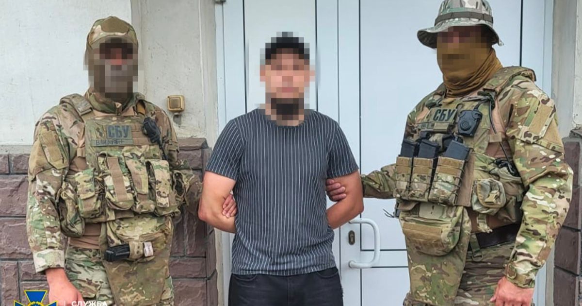 Контррозвідка Служби безпеки затримала у Вінниці колишнього бойовика терористичної організації "ДНР". Йому загрожує 15 років ув'язнення.