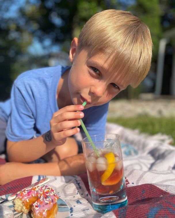 Син Alyosha та Тараса Тополі / © instagram.com/alyoshasinger