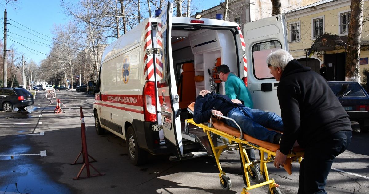Загруженность больниц пациентами COVID-19: где ситуация с кроватями самая худшая