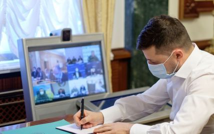 "Политический цирк": Зеленский назвал причину роста случаев коронавируса в Украине