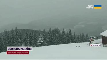 Загублені туристи й колапс на трасі! Хуртовина на Закарпатті!