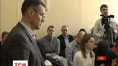 У Голосіївському районному суді сьогодні розглядають справу Сергія Вовка