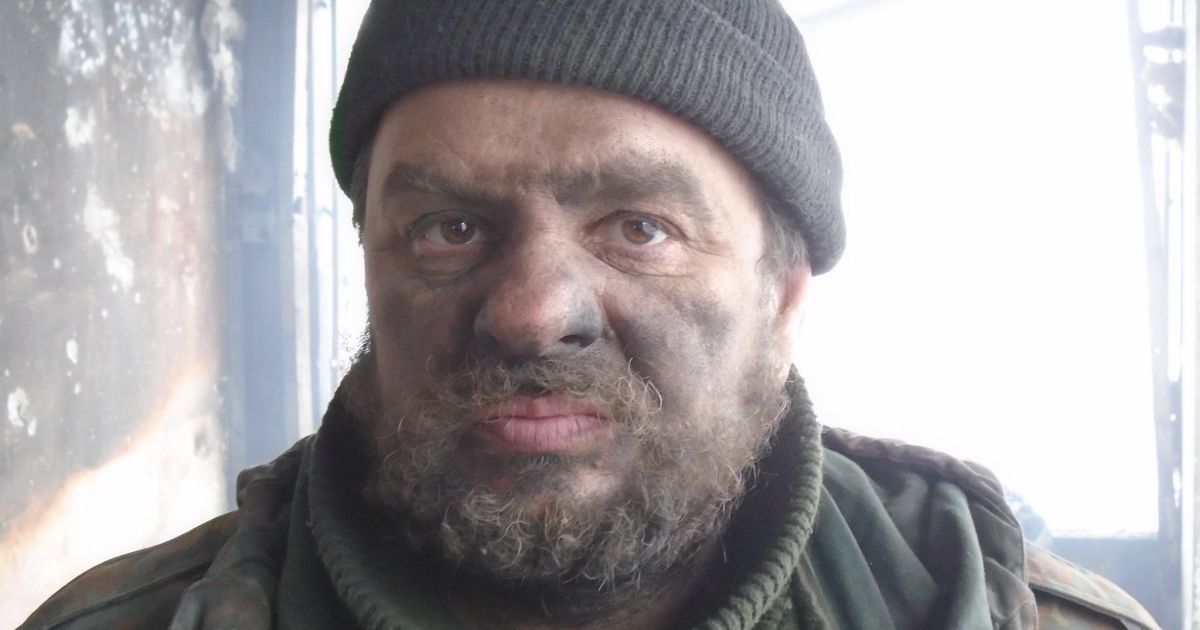 "Мама ушла за папой": с разницей в один день от коронавируса под Днепром умер легендарный киборг и его жена