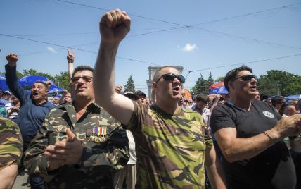 Реакція України на кризу у Молдові: у РНБО відбулася нарада, МЗС попереджає про загрози російського сценарію
