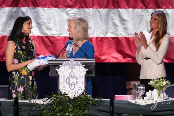 Уша Венс і Меланія Трамп / © Associated Press