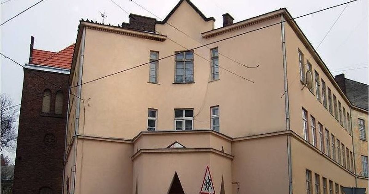 Фото с официального сайта школы №10 г.. Львова