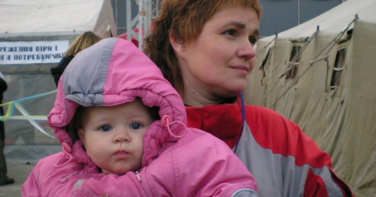 Детям проще всего, взрослым сложнее, старикам — невыносимо