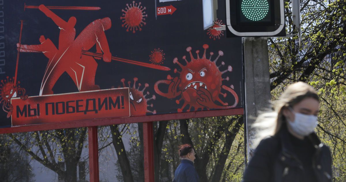 ВООЗ б’є на сполох: у Білорусі критична ситуація з поширенням коронавірусу