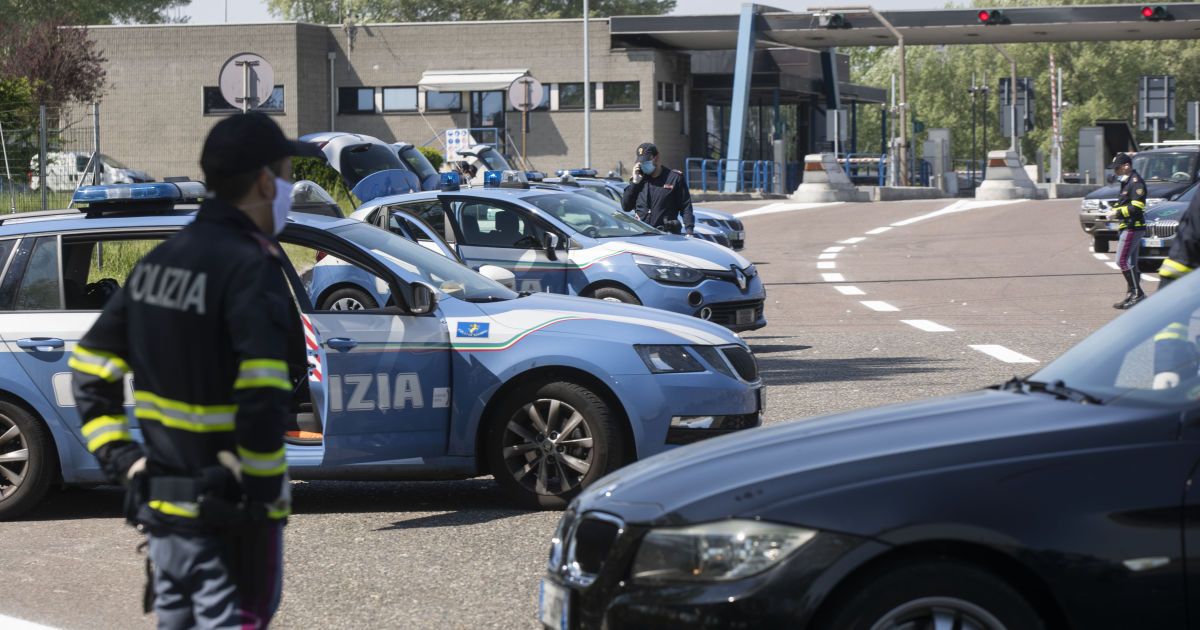 В Италии неизвестный устроил кровавую резню в автобусе, ранив пятерых человек — Мир — tsn.ua - Vimarsana News