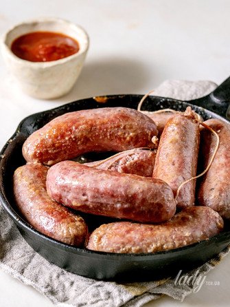 Домашня ковбаса зі свинини