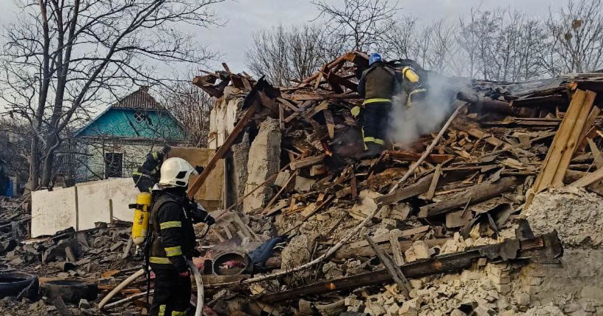 Російські окупанти скоїли чергову ракетна атаку на Київ