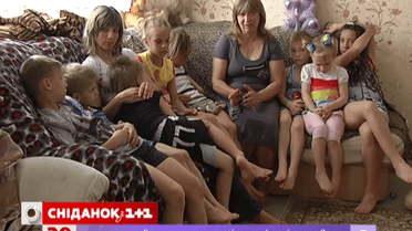 Прийомній сім’ї зі Сходу ніде жити