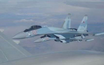 Самолеты в Сирии постоянно сопровождают российские Су-35 - германские военные