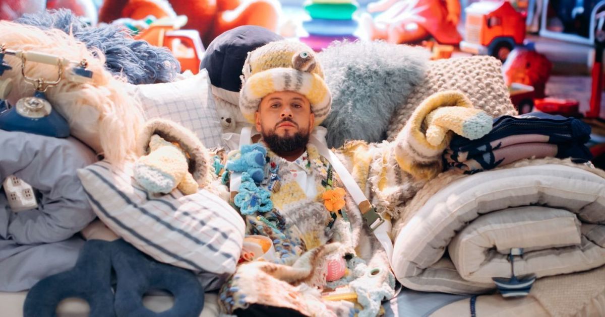Костюми для музичного фільму "Різдво. Ти не один"