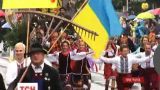 Украинская вышиванка впервые появилась на параде национальных костюмов в Мюнхене