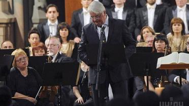 Вшановування загиблих рейсу МН17 у Києві_18 / © УНИАН