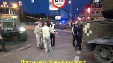 Бук врізався у торговий центр Київ_3 / © facebook.com/dtp.kiev.ua