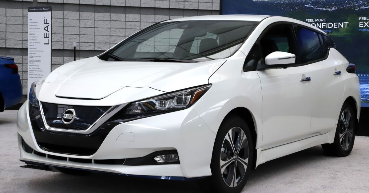 Nissan leaf стал разваливаться на 100 тысячах км пробега что известно