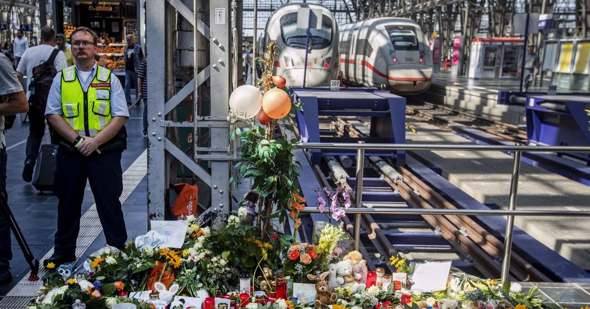 Убивство мігрантом хлопчика на вокзалі Франкфурта: злочинець проведе життя у психлікарні