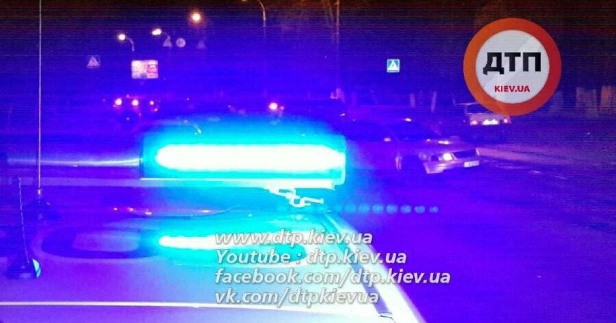 В Киеве произошло масштабное ДТП с погоней и стрельбой_10 / © dtp.kiev.ua