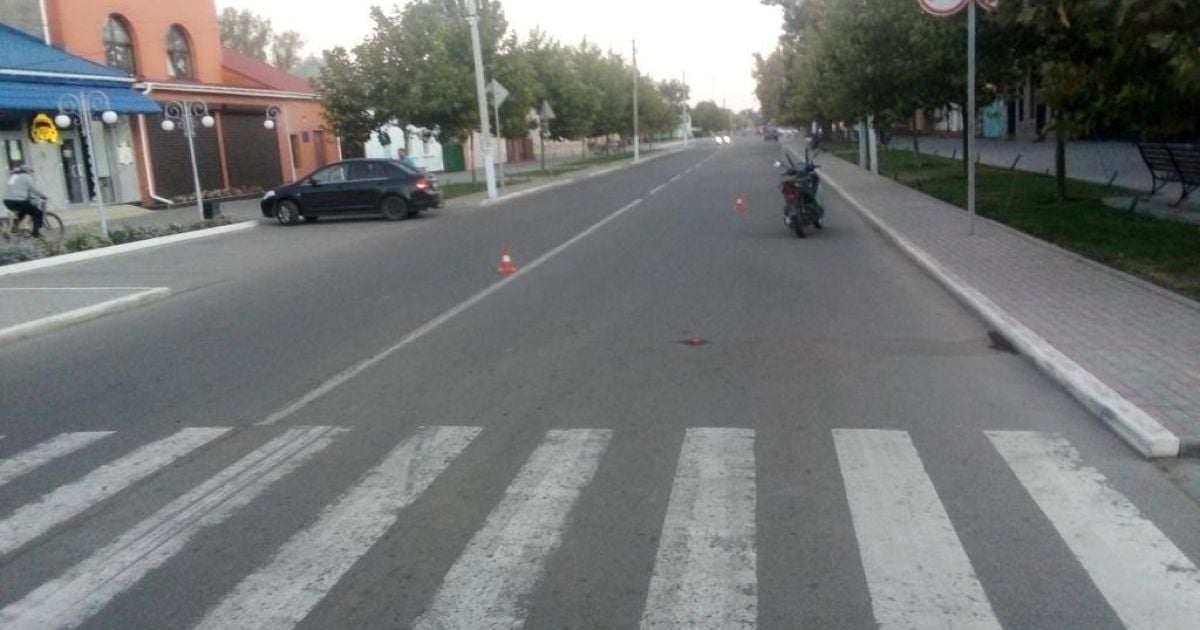 Реанимация, кома, сломанная нога: что известно о состоянии девочки, которую сбил мопедист в Одесской области