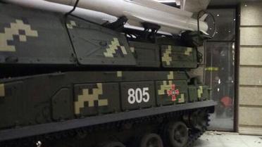 Бук врізався у торговий центр Київ_4 / © facebook.com/dtp.kiev.ua