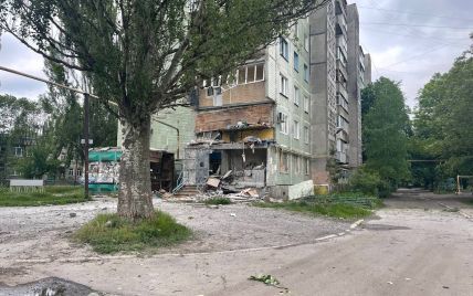 "Не перетворюйте себе на мішень": росіяни обстрілюють Авдіївку, голова ОВА закликає евакуюватися