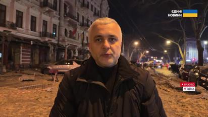 В эти минуты! Ракетный удар по историческому центру Одессы: последствия атаки вживую!