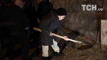 Сутичка через забудову в Києві_12