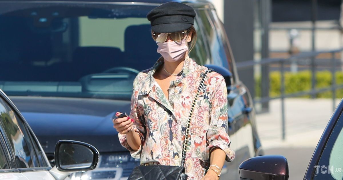 Алессандра Амбросіо