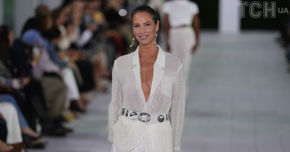 Показ коллекции весна-лето 2025 бренда Ralph Lauren