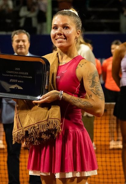 Олександра Олійникова