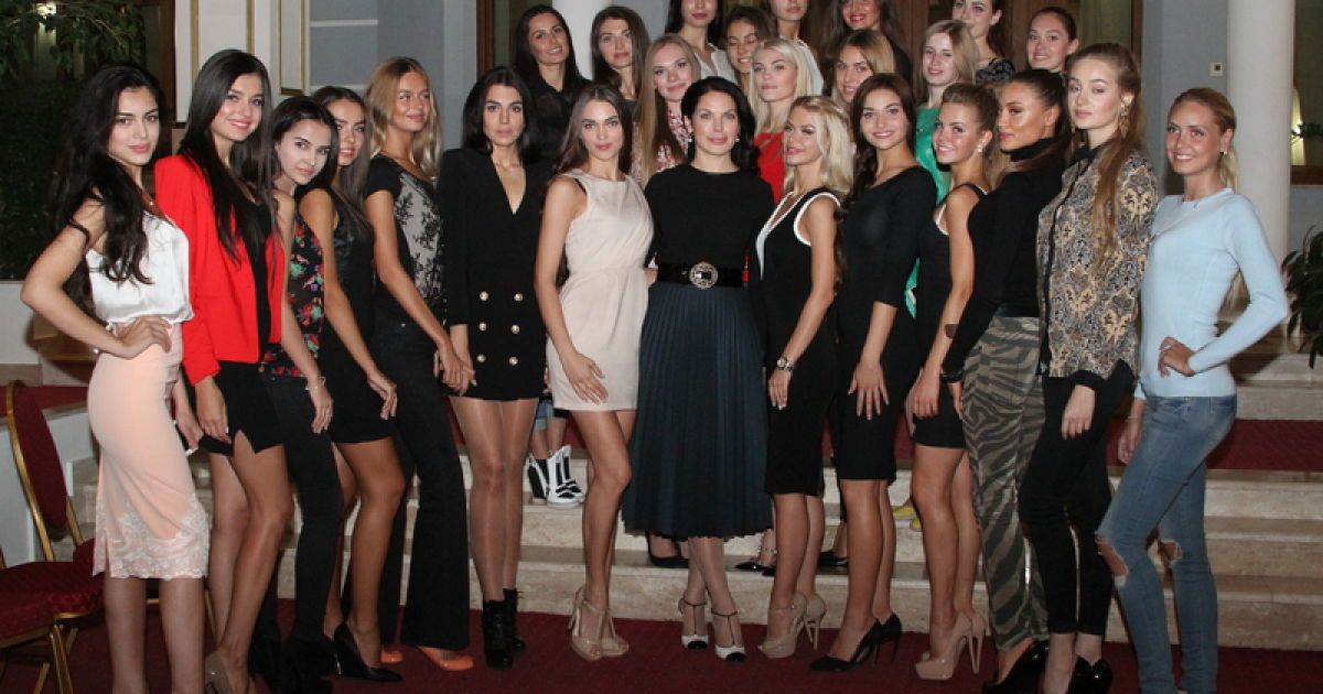 Влада Литовченко рассказала моделям об участии в "Мисс Украина" / © facebook.com/VladaLytovchenko